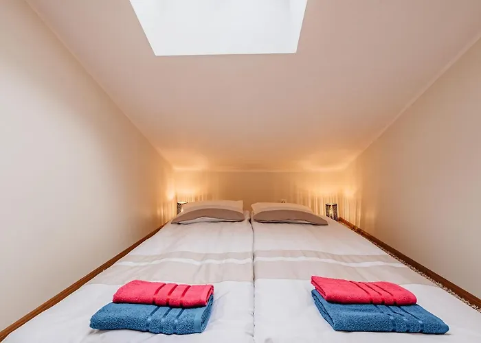 Airhome - Palm Tree Penthouse * Reval