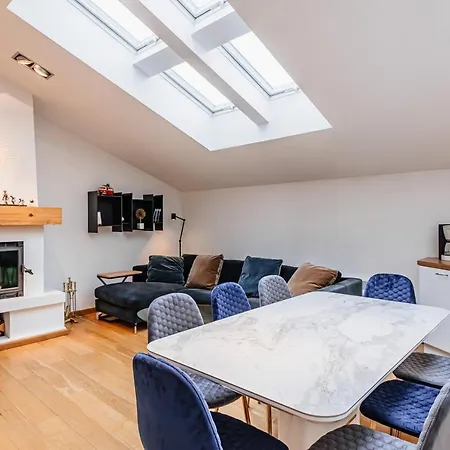 דירה Airhome - Palm Tree Penthouse טאלין